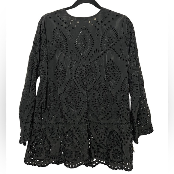 Rungolee Eyelet Black Lace Top Size M - Picture 4 of 4